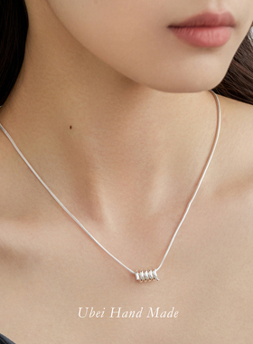 金属冷淡风扭结博主同款项链