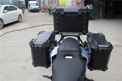 适用于钱江追600铝合金三箱SRK600尾箱边箱改装旅行箱支架尾箱架