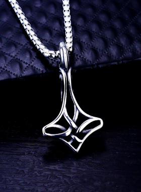 欧美复古男士吊坠不锈钢维京镂空爱尔兰同心结项链