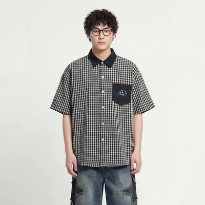 莓香入格黑领撞色刺绣衬衫慵懒