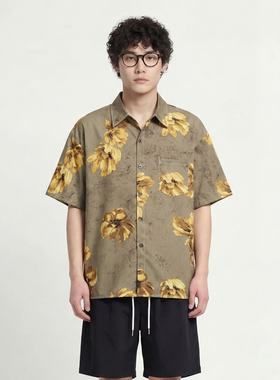 From Mars Flowers surrounded by flowers, short-sleeved shirt