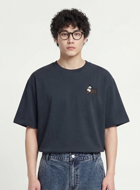 From Mars Walking out of yesterday's short-sleeved T-shirt