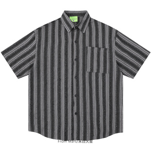 From Mars Good at turning over short-sleeved shirts