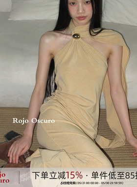 Rojo oscuro智惠美人重磅羊毛围巾挂脖露背性感连衣裙高级感长裙