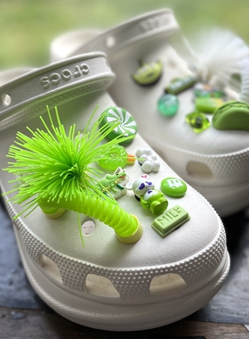 crocs洞洞鞋鞋巴斯光年小红书