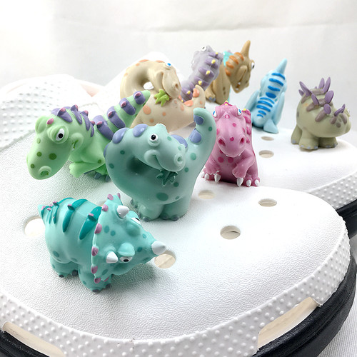 正品CROSS鞋花鞋扣恐龙星之卡比洞洞鞋3D大恐龙斑马老虎面包装饰 - 封面