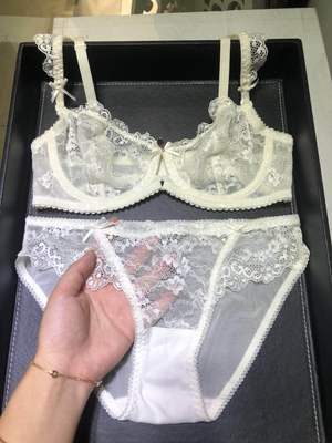 透明法式超薄调整白色可爱风内衣