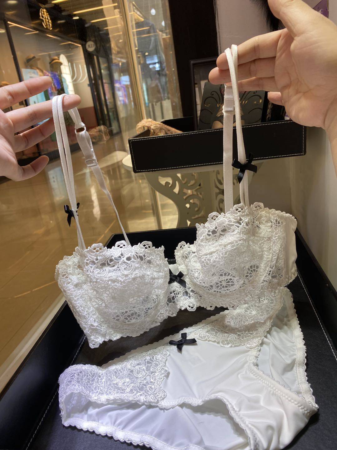 透明性感胸罩法式钢托薄款女士文胸透视大胸显小可爱大码透视网纱