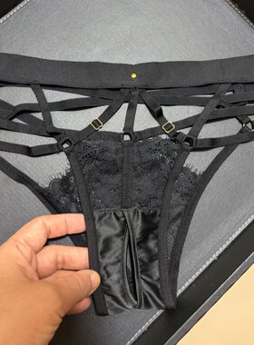性感开裆内裤露臀美臀低腰诱惑镂空蕾丝丁字裤黑色女T裤