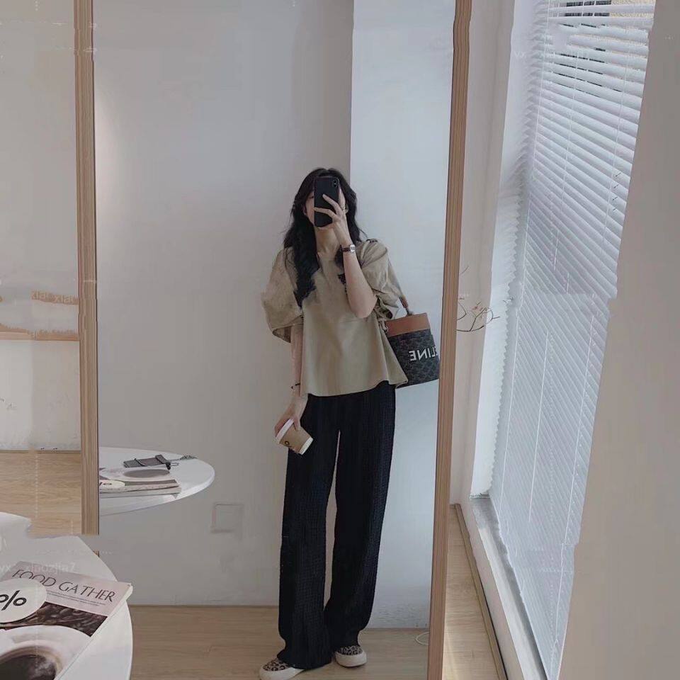 임산부 여름수트 패셔너블한 한국식 반팔 디자인 상의 셔츠 키 작은 분들을 위한 얇은 반바지 투피스세트