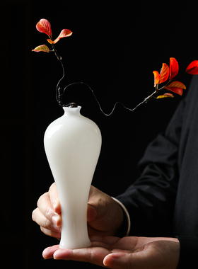 冰种璞玉美人瓶装饰摆件创意白色家居客厅书房高级感小众艺术摆设