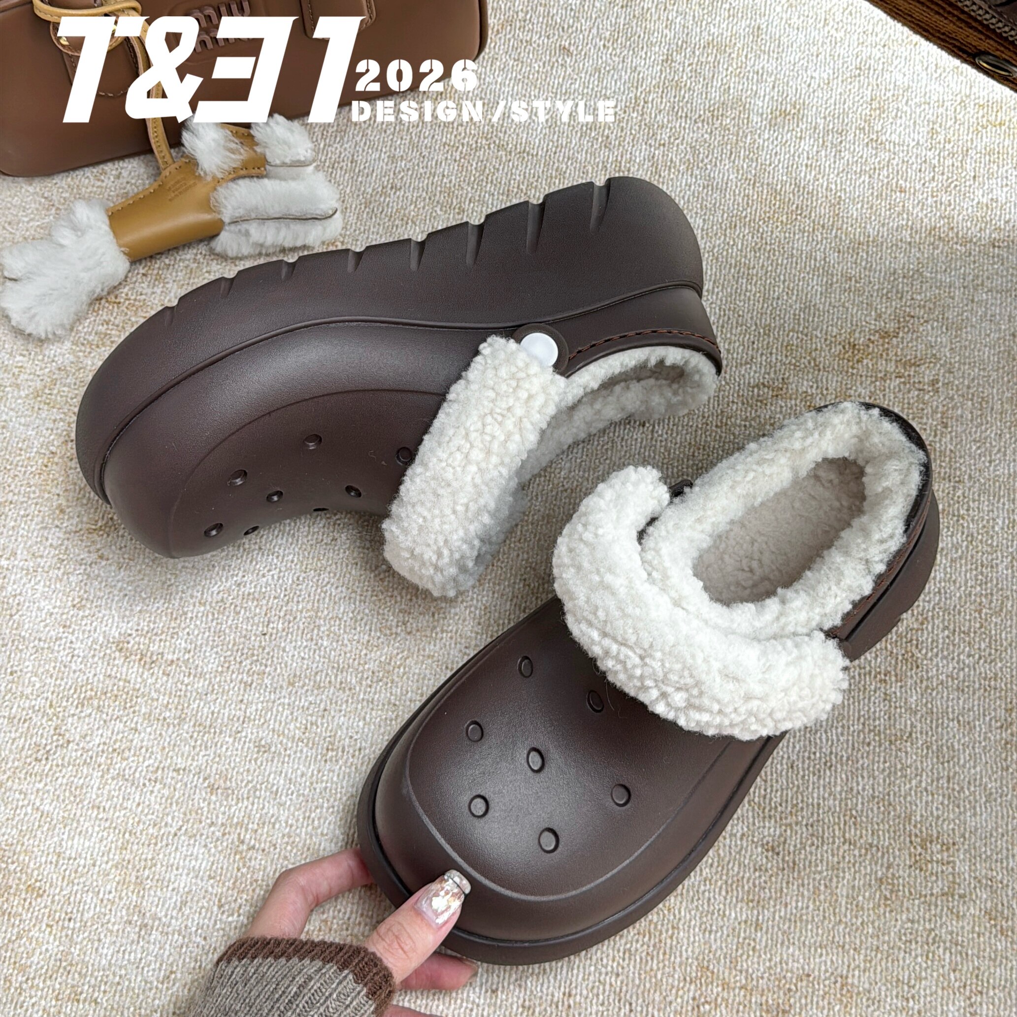T31女鞋2026冬季新款欧货厚底毛绒包头拖百搭外穿保暖防滑棉拖鞋