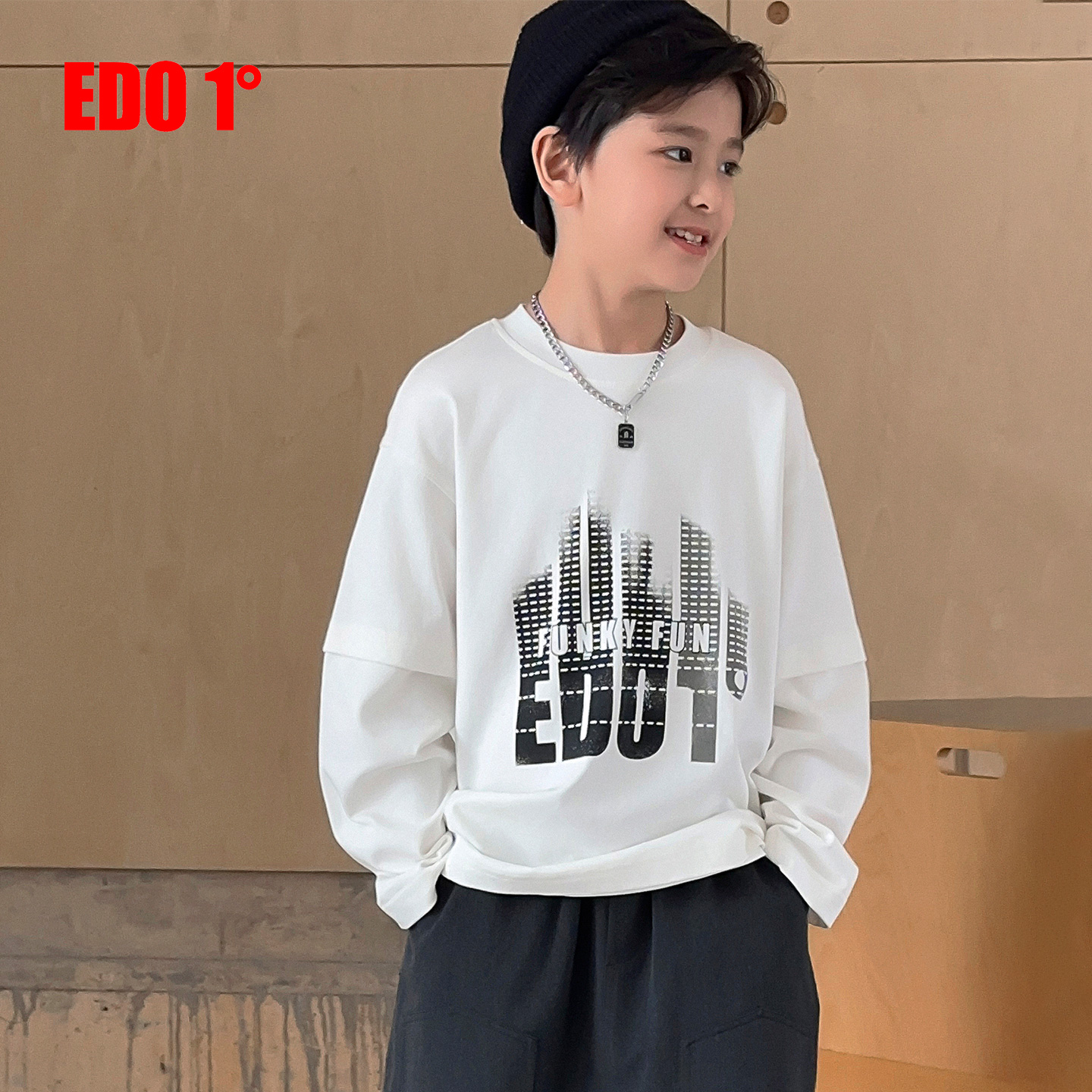 edo一度圆领运动假两件T恤衫