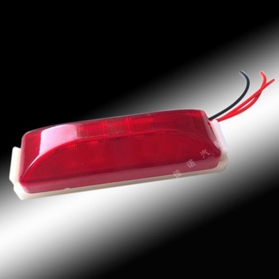 12v24箱货中集半挂行车灯