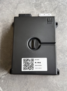 柳工挖掘机920 923 925 930 933 943 926 921 927保险盒49C6494