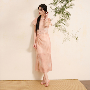 新中式 三彩大码 新款 2025夏季 橘粉改良旗袍连衣裙盘扣立领胖MM 女装