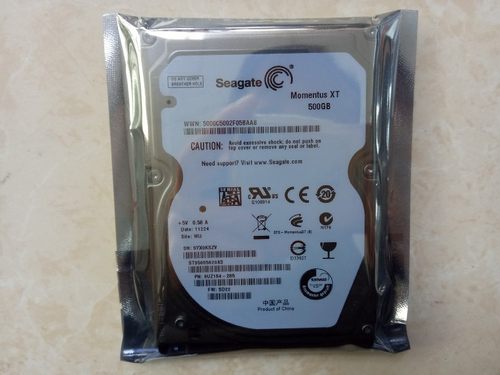 希捷2.5寸500G固态混合硬盘，7200转32M+4G SLC固态缓存，9MM厚度。喜欢SLC蕊片的买家这个是非常不错的选择。型号：ST95005620AS。