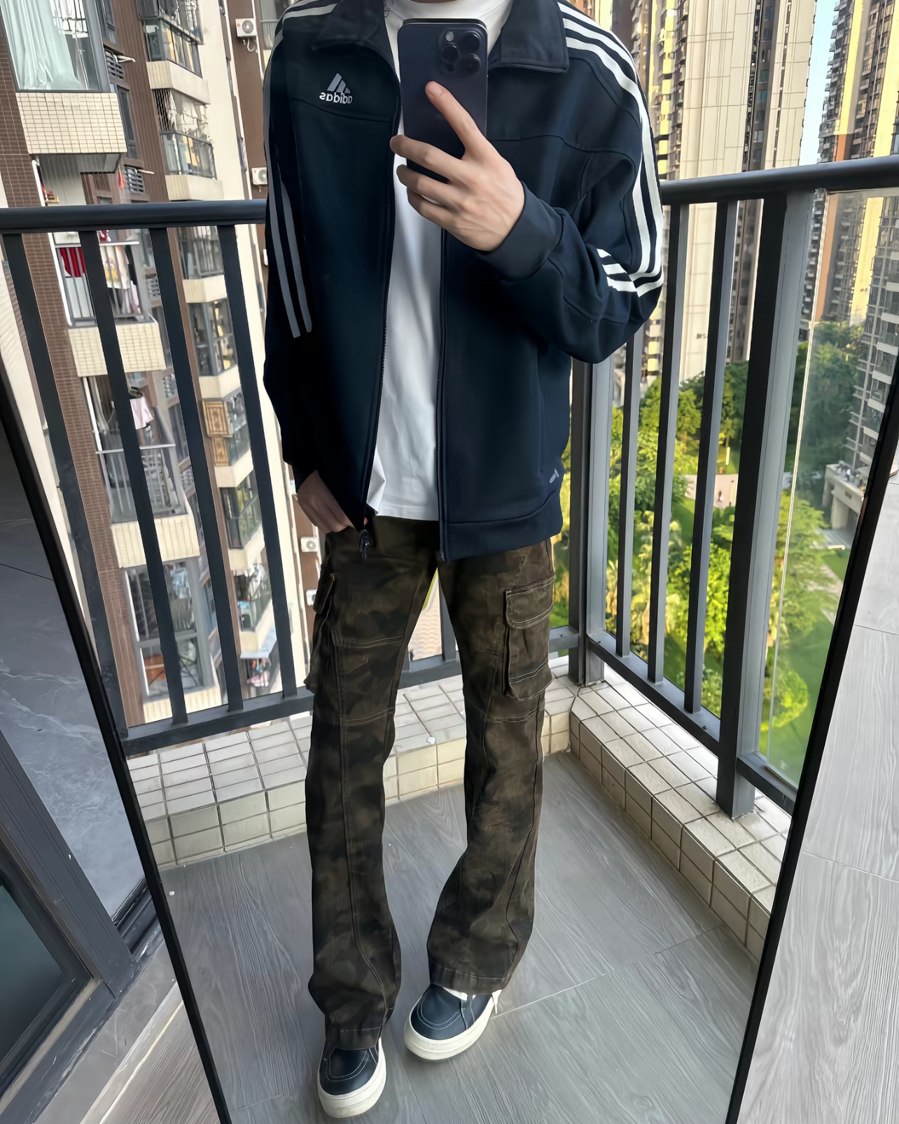 水洗迷彩多口袋微喇休闲工装裤男