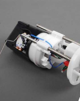 适配宝马E83 E84 E70 E71 E53 X5 X6 X3 X4 Z4 汽油泵总成 泵芯