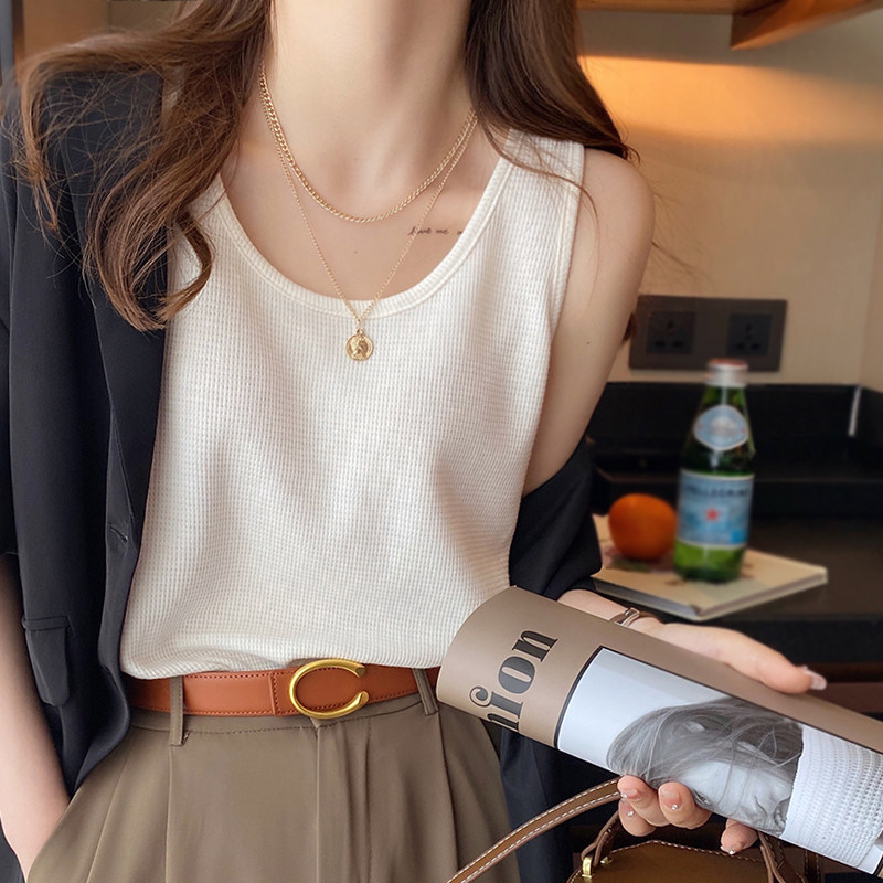 白色背心女夏外穿2026新款遮肉吊带西装内搭打底黑色宽松无袖上衣