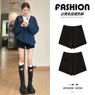 美式辣妹短裤女秋冬2026新款小个子高腰显瘦a字黑色休闲包臀热裤