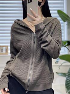 多多欧洲站2023早秋新款女欧货纯色连帽压格绵羊毛长袖针织开衫