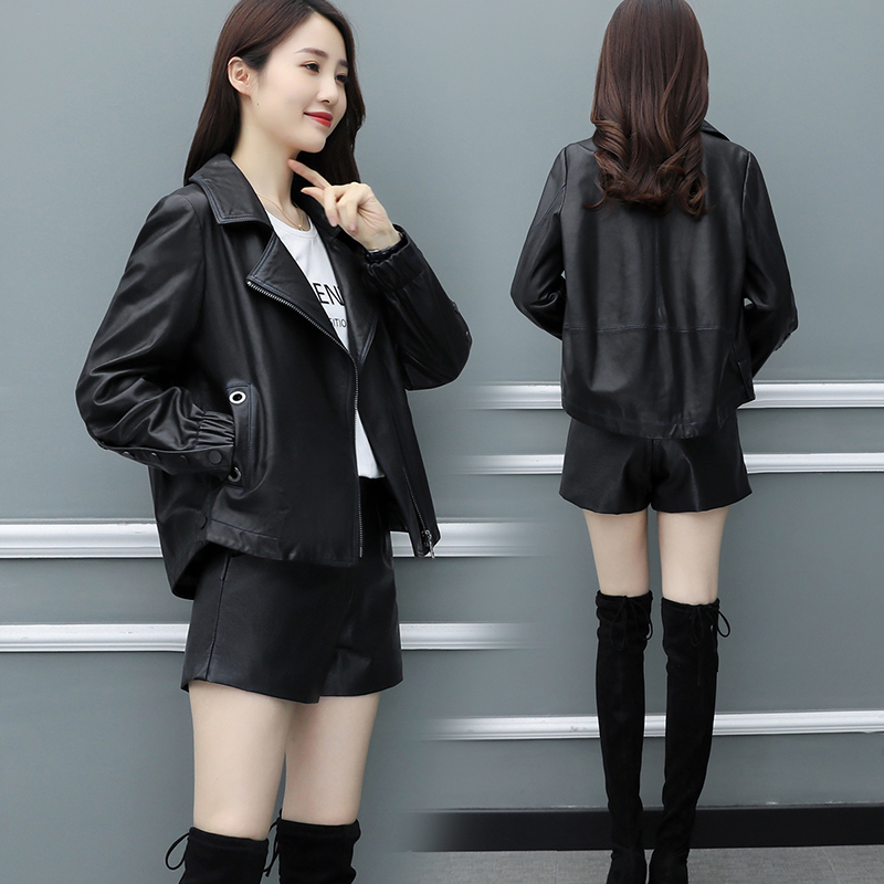 2021春秋新款真皮皮衣外套女士拉链机车服绵羊皮韩版短款皮夹克潮