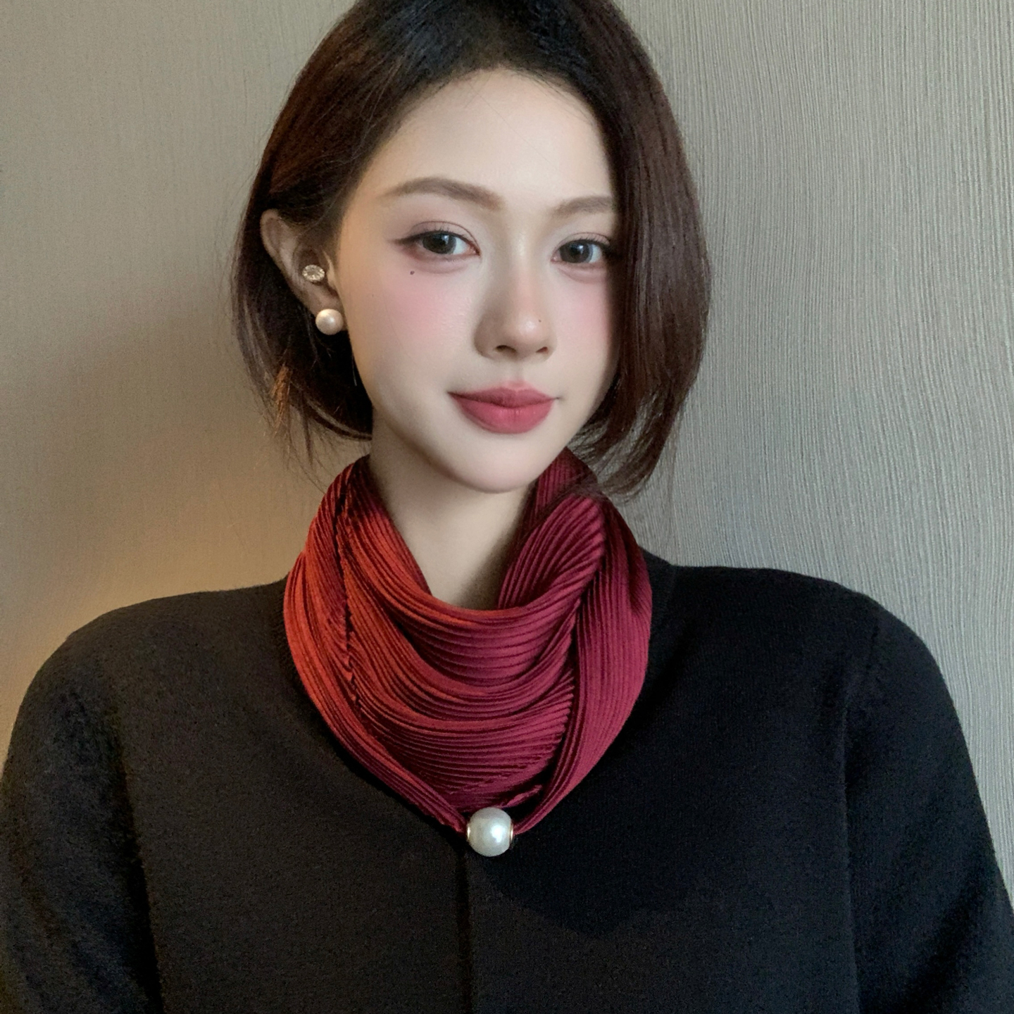 磁吸扣菱形褶皱丝巾女纯色春秋季