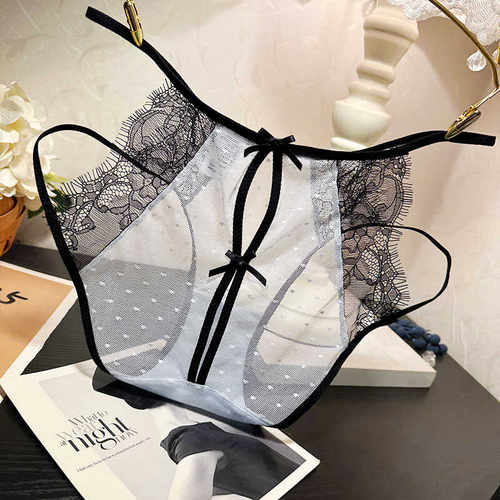 少女时尚性感蕾丝内裤