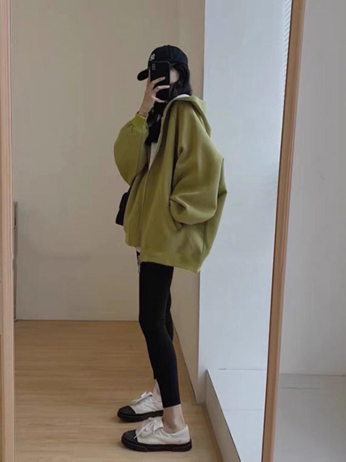 PRE-FALL WOMENS 2024 NEW LAZY PLUS SIZE SWEATSHIRT JACKET HONG KONG RETRO CIC TOP DESIGN SENSE NICHE