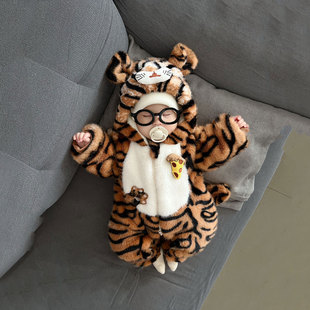 宝宝外出服冬装哈衣毛茸茸外套婴儿连体衣冬加厚棉服外穿超萌年服