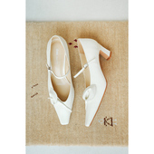 IORE理想矿石设计师原创2025新款 悄然舒展马蹄莲方头玛丽珍单鞋