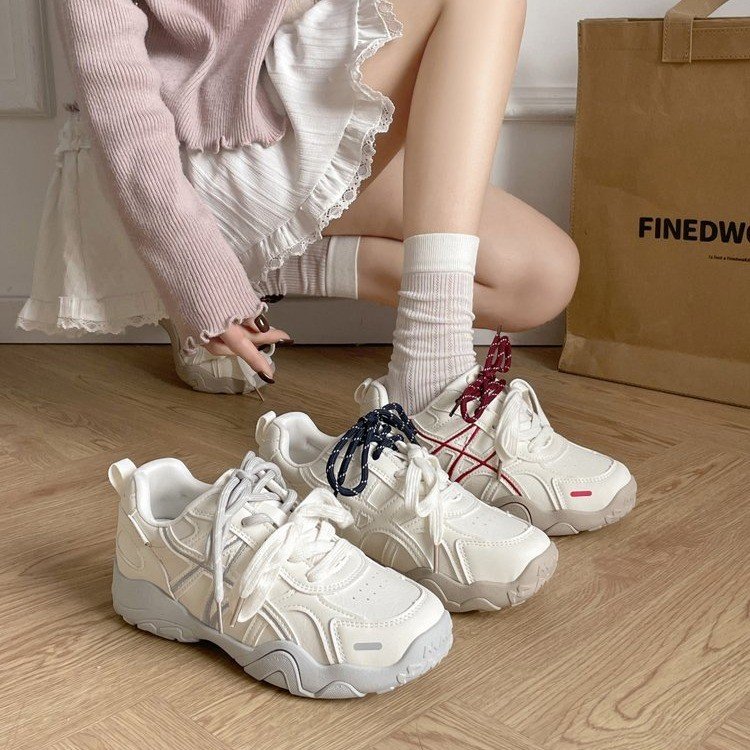 交叉线条德训鞋女春秋双色鞋带复古阿甘百搭通勤轻便柔软休闲单鞋