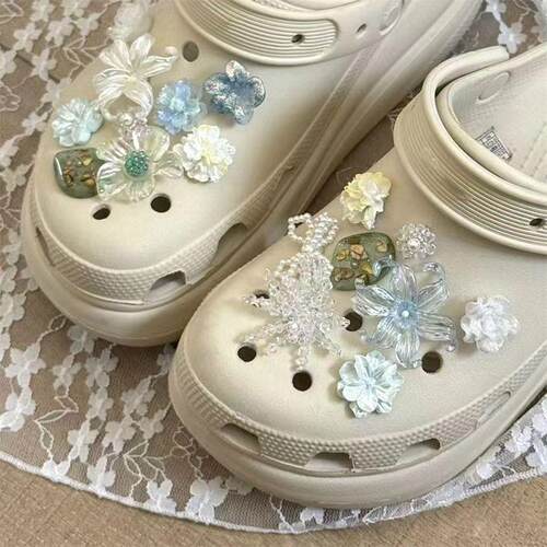 清新琉光蝴蝶鞋花手工个性