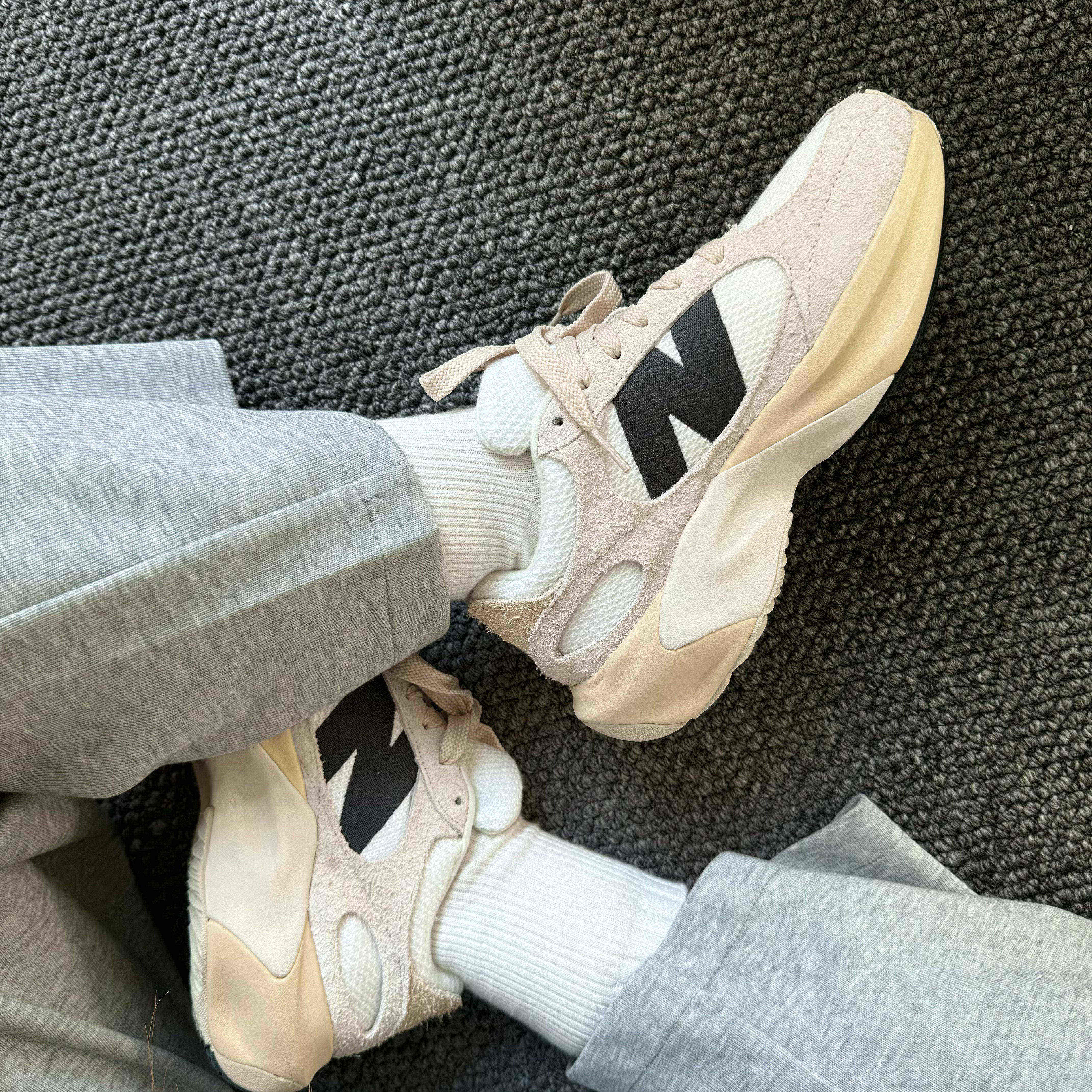 New Balance 米色男女增高厚底低帮复古跑步运动老爹鞋 UWRPDMOB
