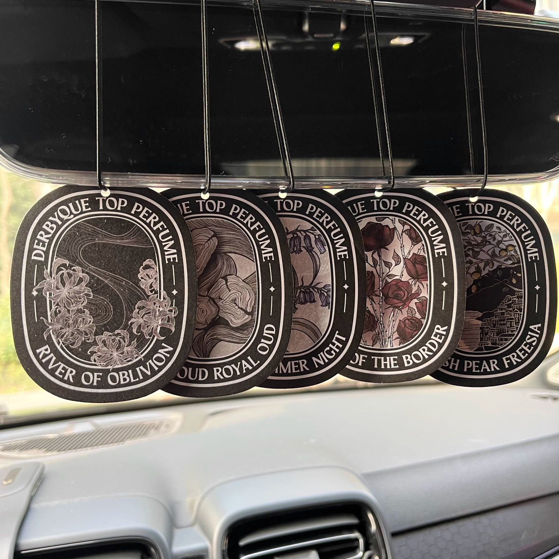 dip大牌黑标车载香片挂件持久香