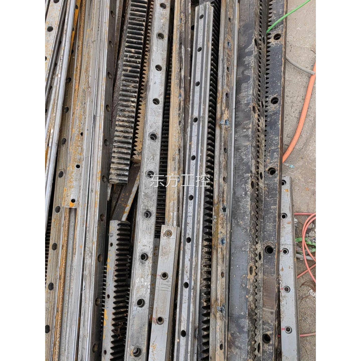 议价大批机器人导轨齿轮THKLFB03748-A13640495