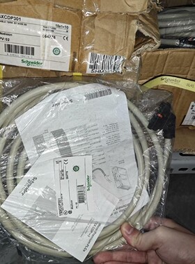 TSXCDP301全新原装未拆封施耐德线缆库存多直接拍