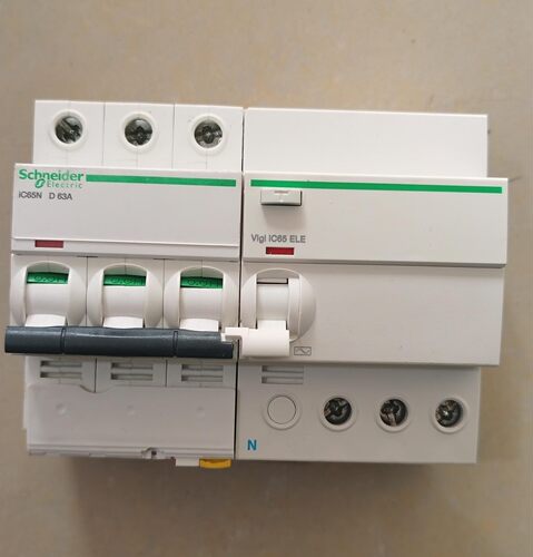施耐德IC65N3P D63A漏电开关