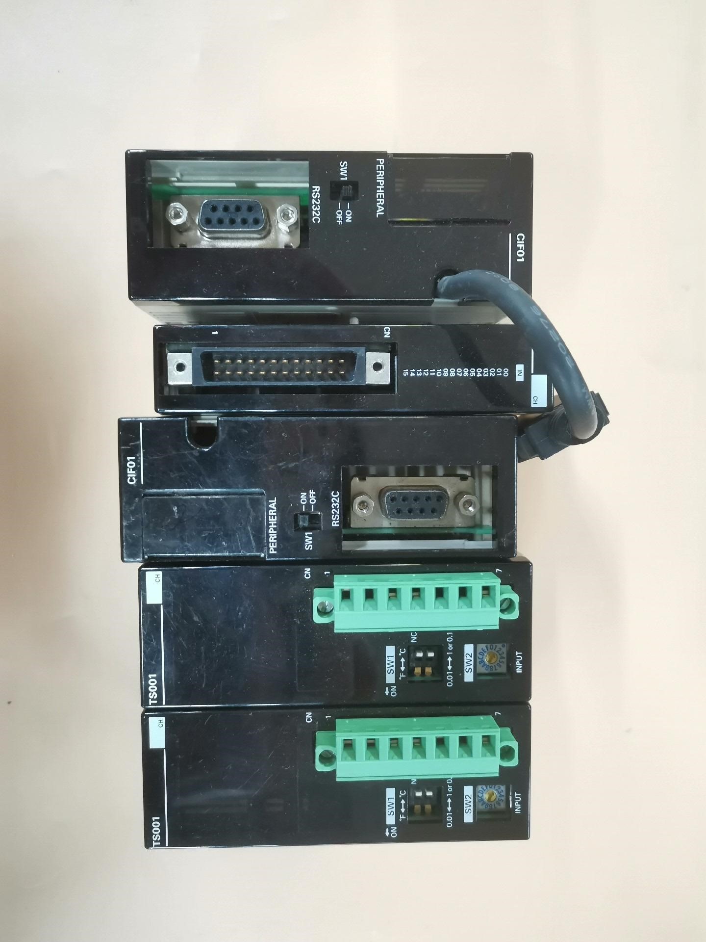 欧姆龙模块CPM2C-CIF01-V1