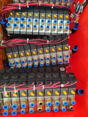 EMC亿太诺电磁阀RV5221-08Q,通用4V210-08