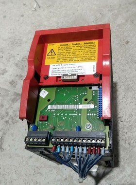 SEW 31C005－503－4－00实物图有破损 有2个现