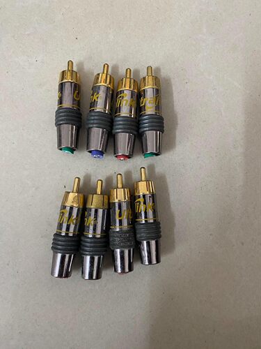 加拿大ULTRALINK超线灵RCA采用纯铜镀金插头