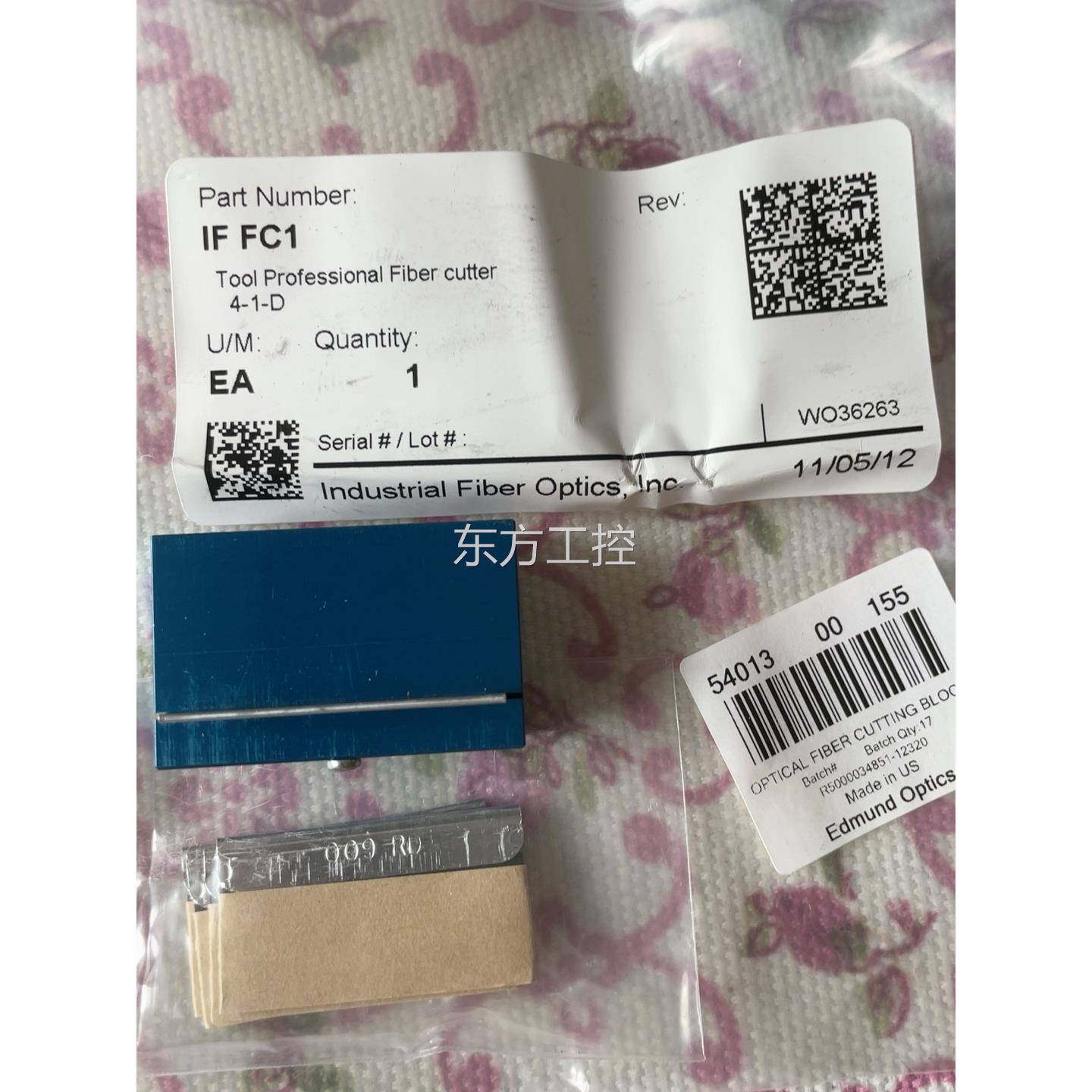 议价全新未拆封，进口光纤精密切割器，配套一大盒原装刀片详细见