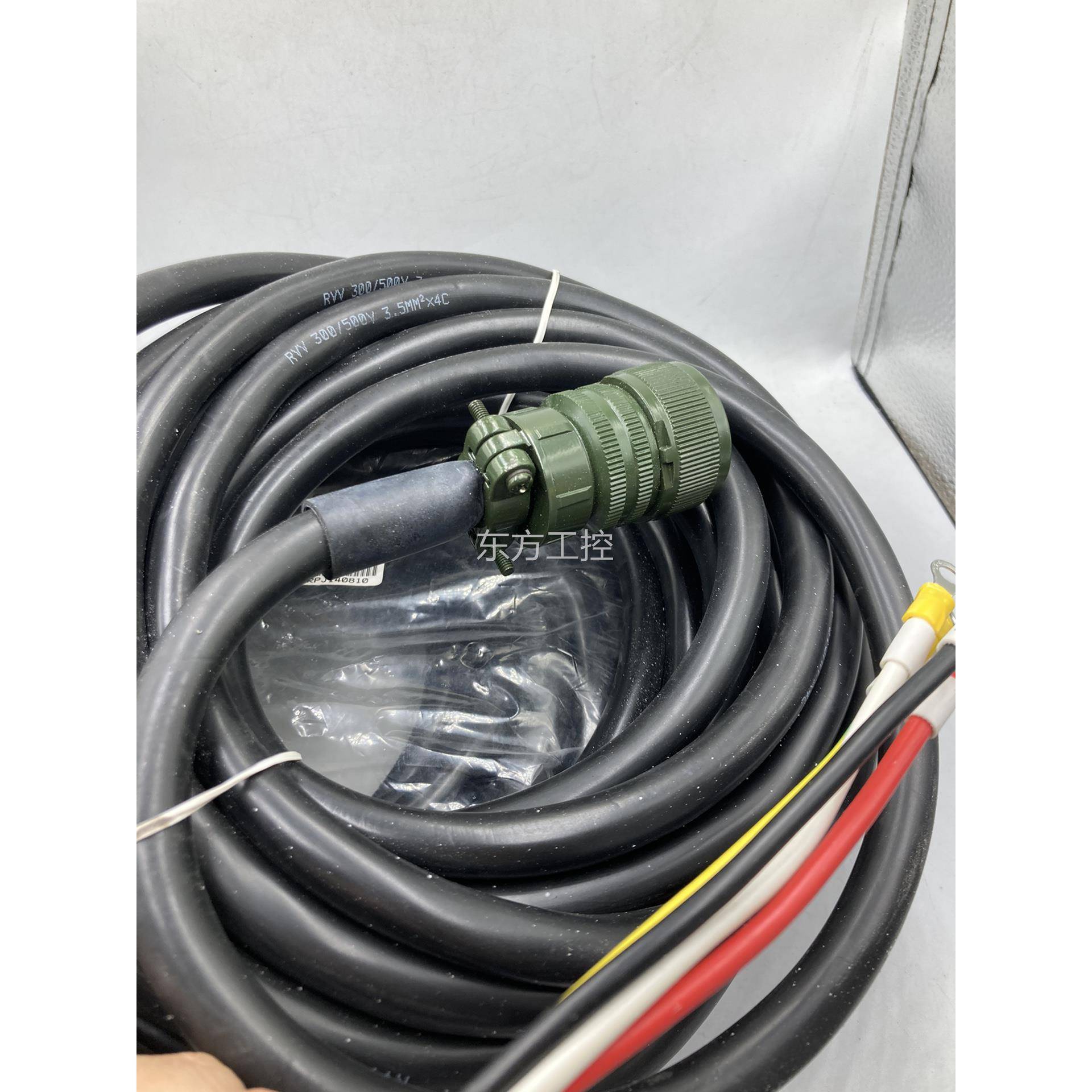 议价原装欧N姆龙OMRON X-R88A-CGDA010S 3