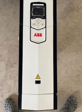 ABB ACS880-01-045A-3  ABB ACS8