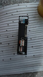 Nidec 三协伺服 DA21211 200W驱动器