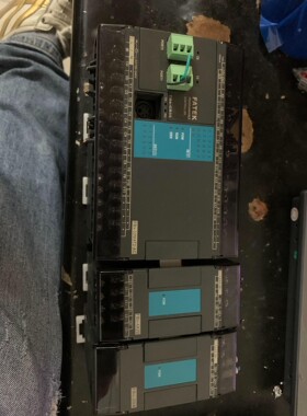 永宏PLC-FBS-32MAT2-AC +模拟量扩展模块 F