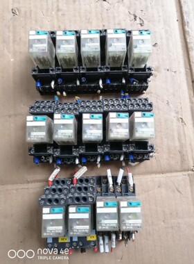 施耐德继电器RXL2A12B2BD二手拆机，实物拍摄，包邮包