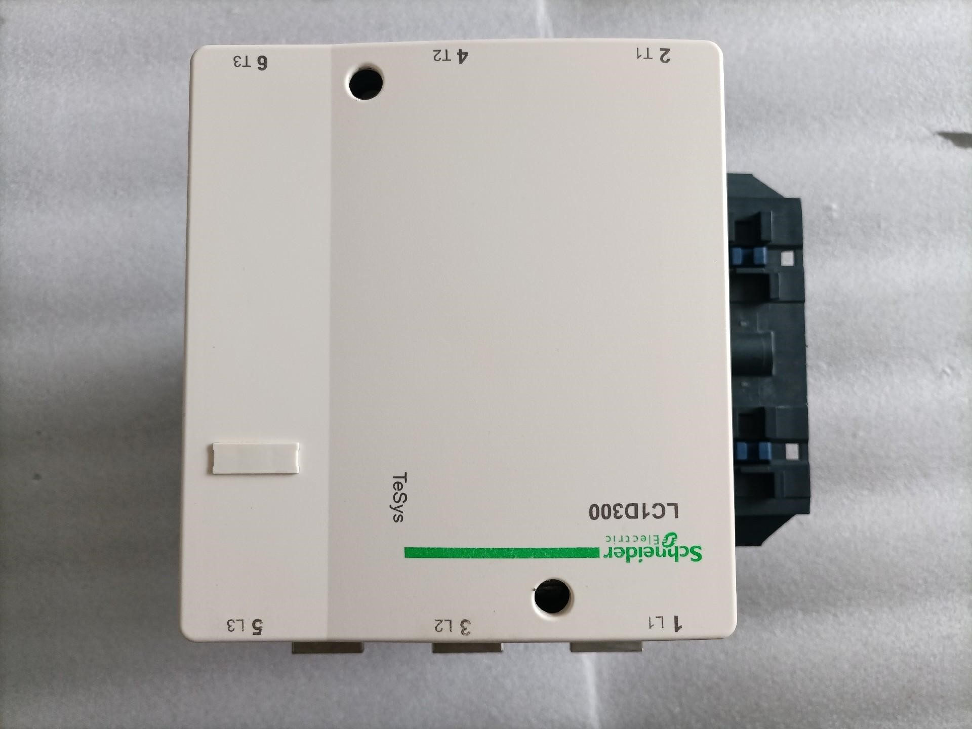 施耐德原装正品交流接触器LC1D300  线圈电压380V